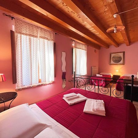 Agriturismo Corte Pellegrini San Martino Buon Albergo Luaran gambar