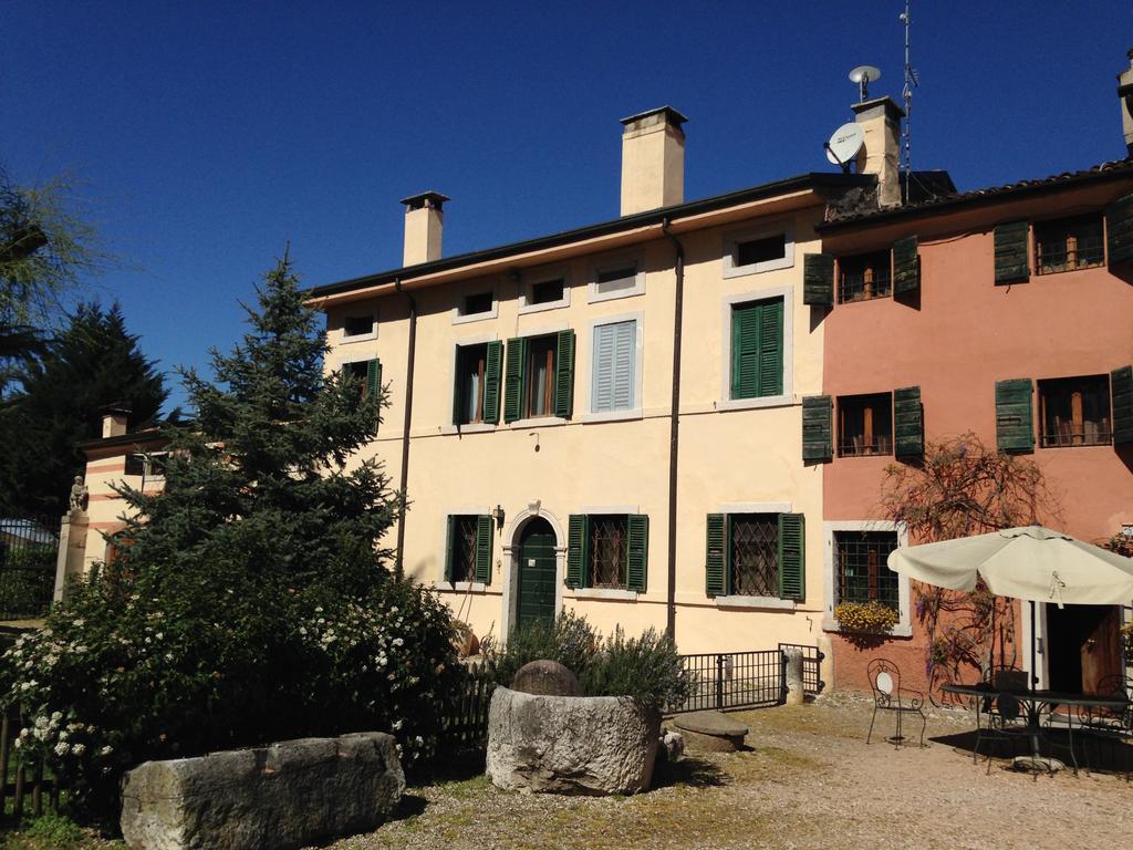 Agriturismo Corte Pellegrini San Martino Buon Albergo Luaran gambar