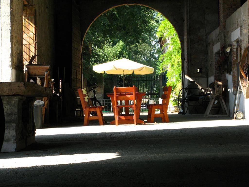 Agriturismo Corte Pellegrini San Martino Buon Albergo Luaran gambar